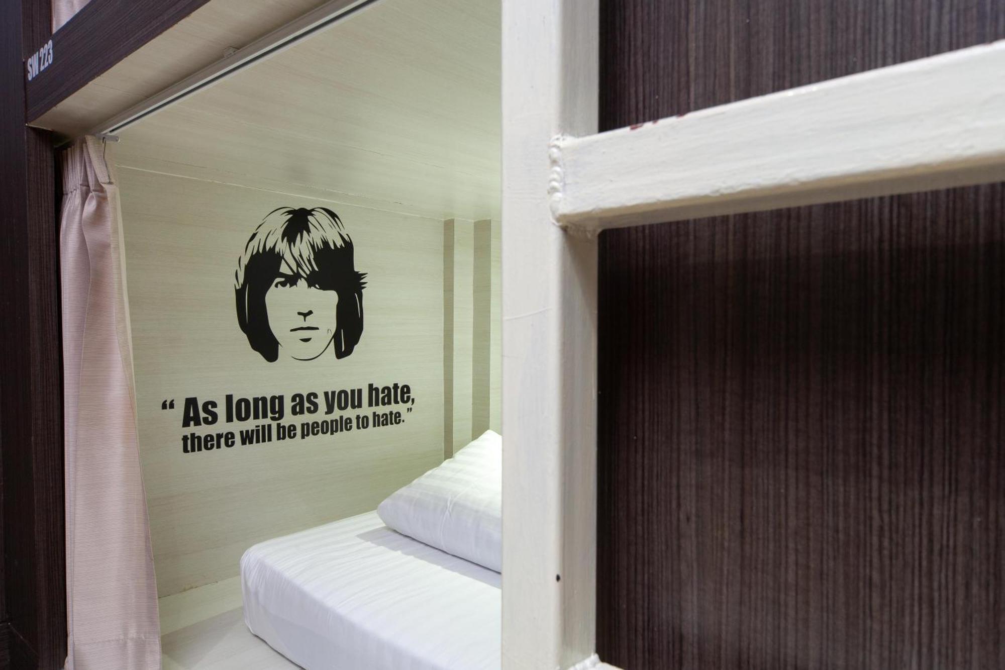 Sleep Walker Poshtel Hostel Chiang Mai Luaran gambar