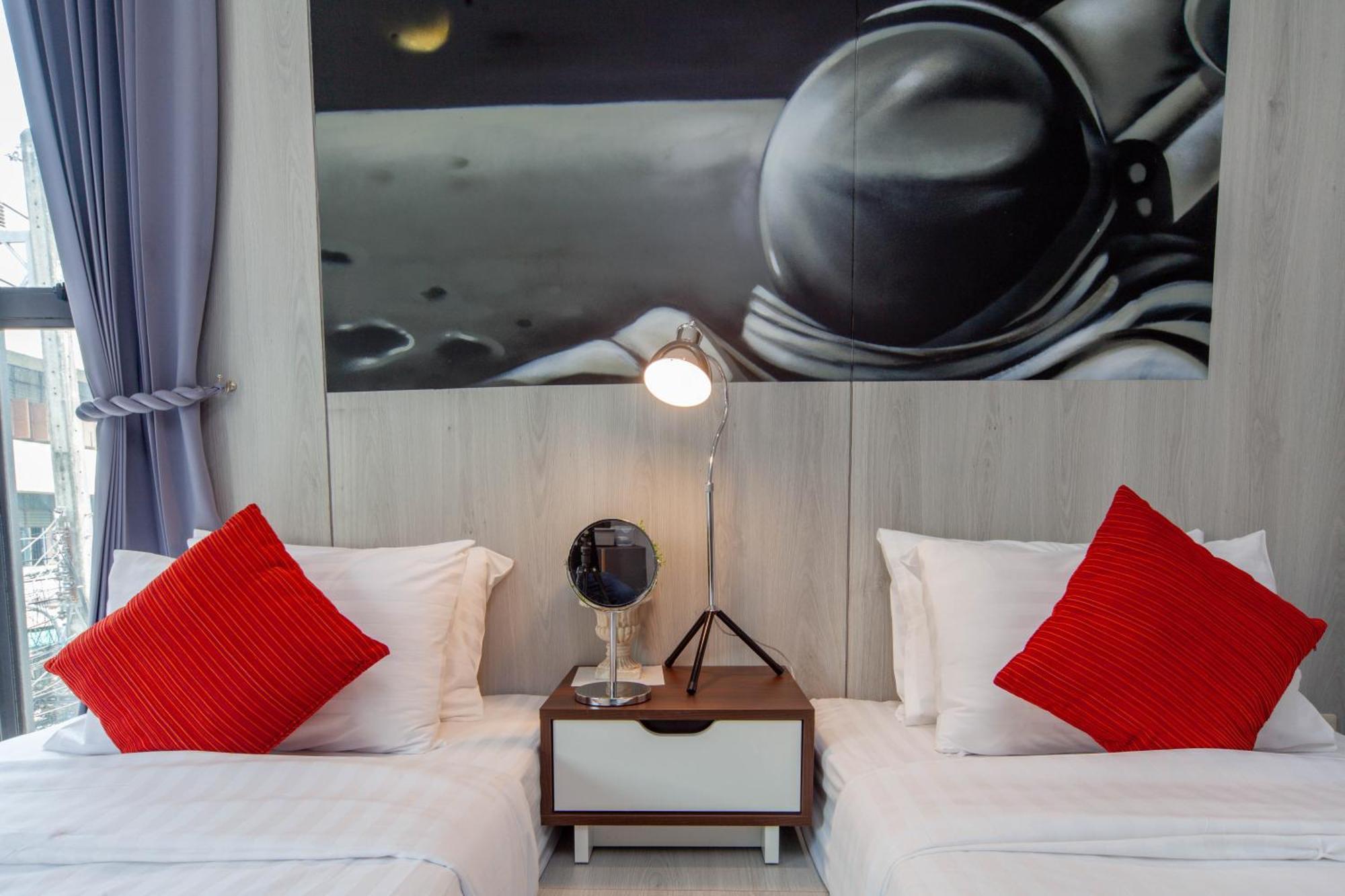 Sleep Walker Poshtel Hostel Chiang Mai Luaran gambar