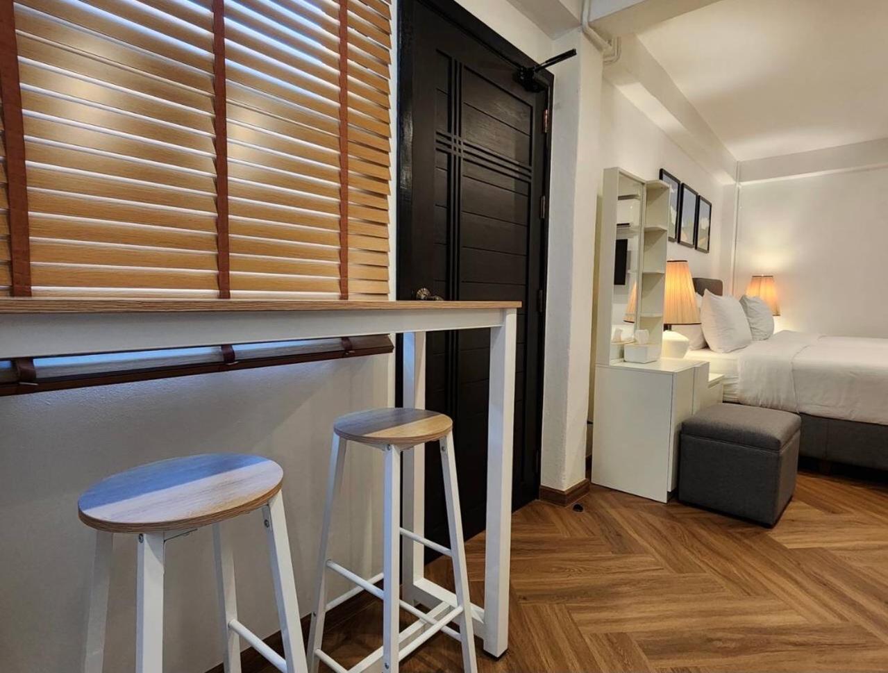 Sleep Walker Poshtel Hostel Chiang Mai Luaran gambar
