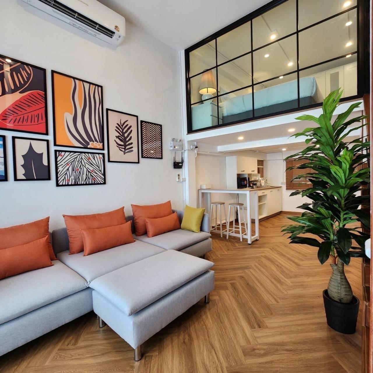 Sleep Walker Poshtel Hostel Chiang Mai Luaran gambar